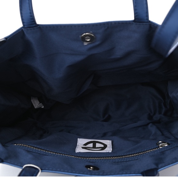 Telfar Medium Shopping Bag - Metallic Blue - Picture 3 of 5